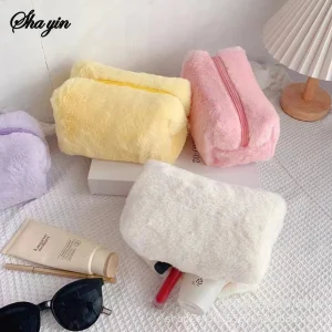 Elegant Velvet Makeup Bag, Large Capacity Niche Design Cosmetics Pouch, Cute High-End Toiletry Bag for Women